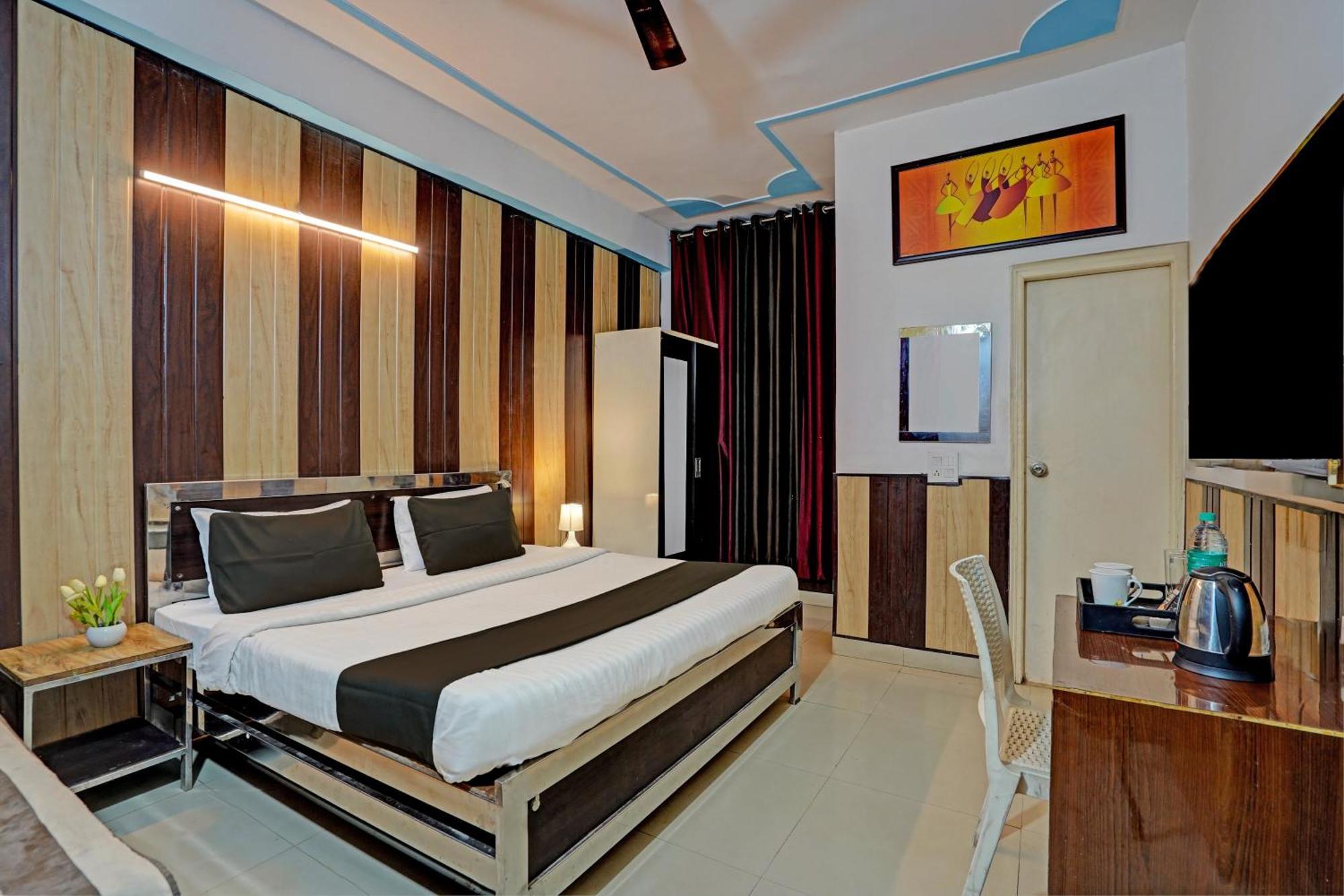 Hotel O Greno House Near Pvr Ansal Plaza เกรทเตอร์นอยดา ภายนอก รูปภาพ