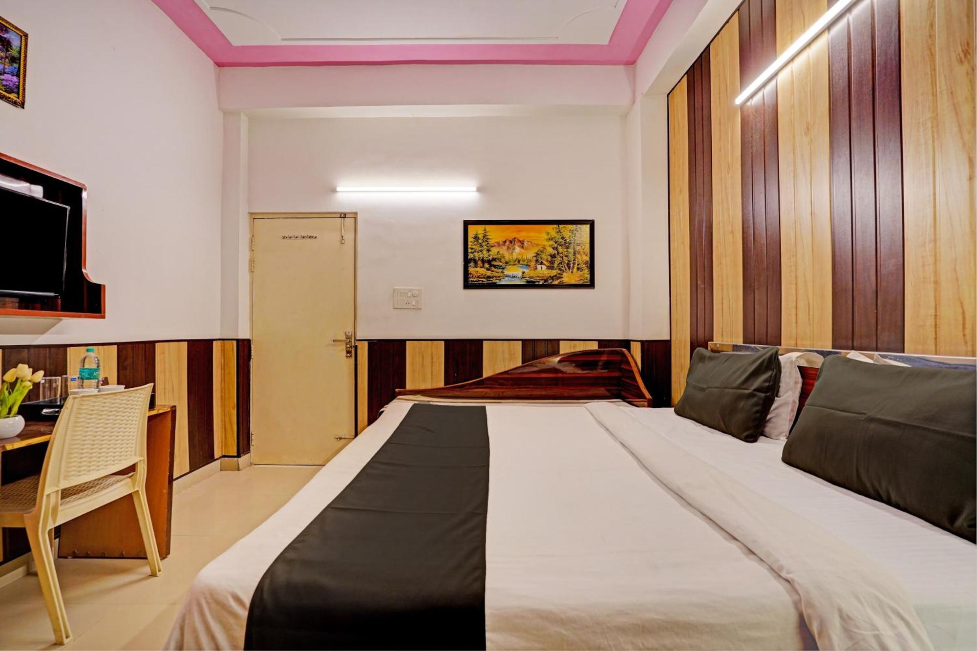 Hotel O Greno House Near Pvr Ansal Plaza เกรทเตอร์นอยดา ภายนอก รูปภาพ