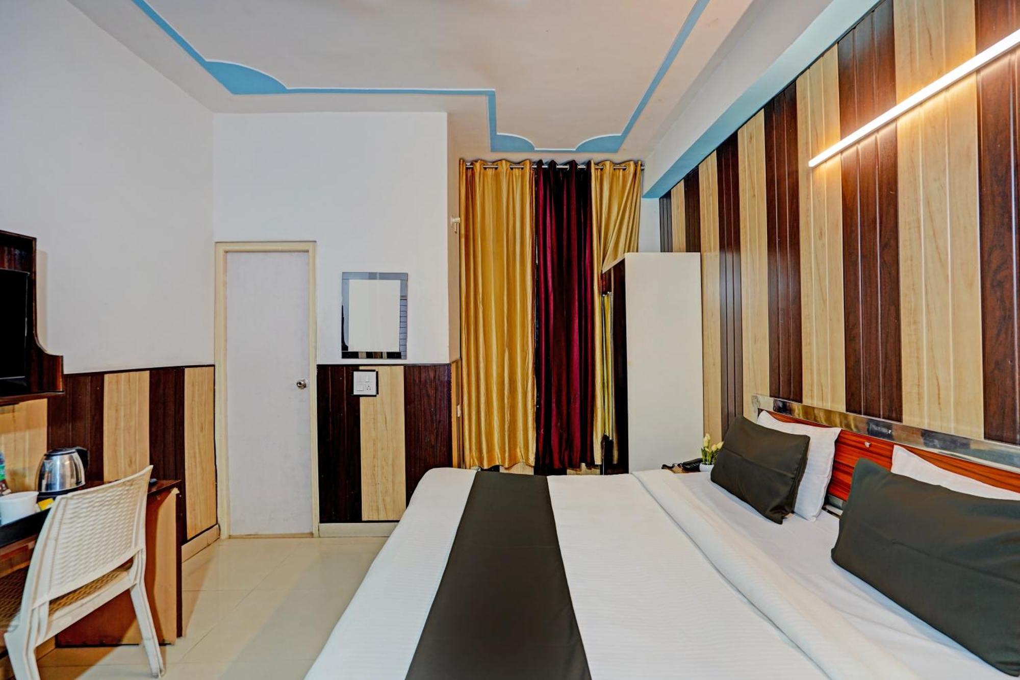 Hotel O Greno House Near Pvr Ansal Plaza เกรทเตอร์นอยดา ภายนอก รูปภาพ
