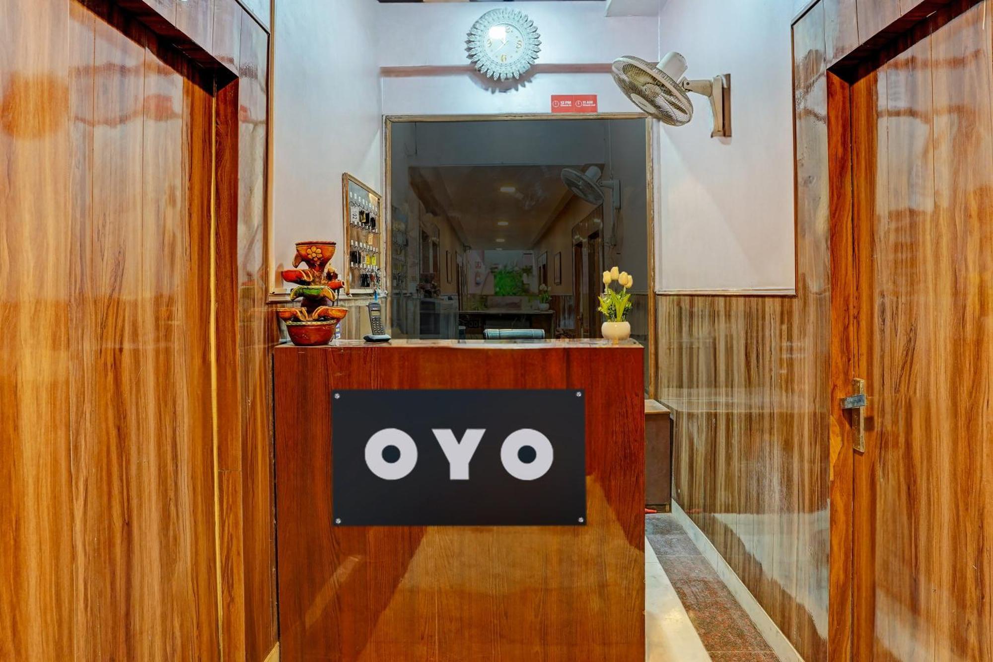 Hotel O Greno House Near Pvr Ansal Plaza เกรทเตอร์นอยดา ภายนอก รูปภาพ