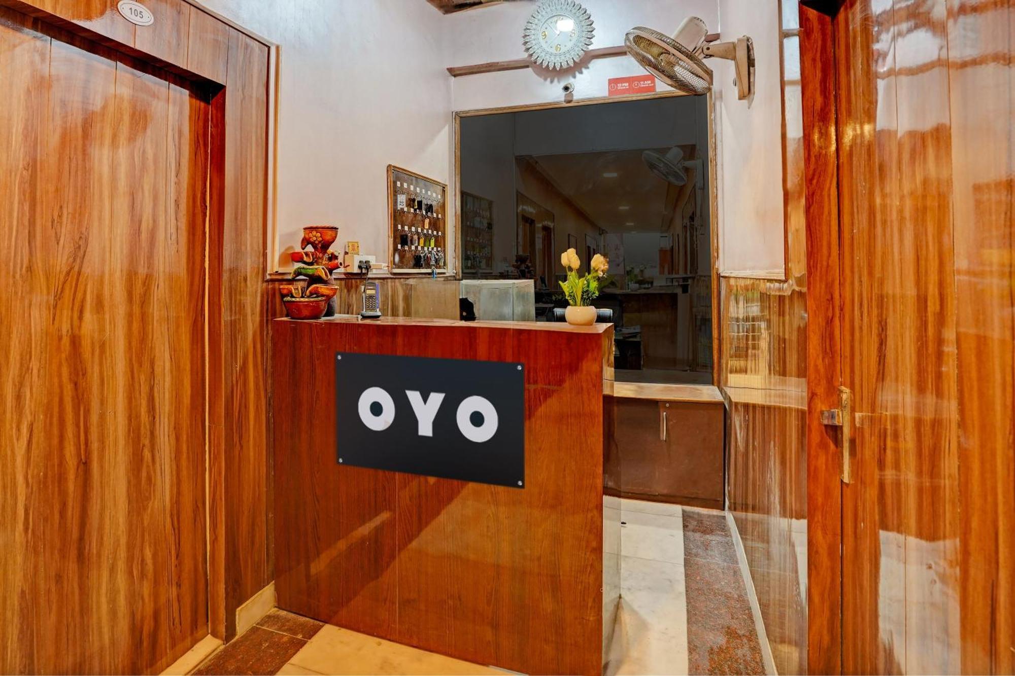 Hotel O Greno House Near Pvr Ansal Plaza เกรทเตอร์นอยดา ภายนอก รูปภาพ